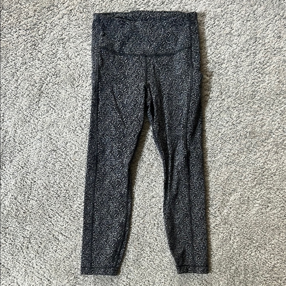 Athleta Ultimate Stash Textured 7/8 Tight